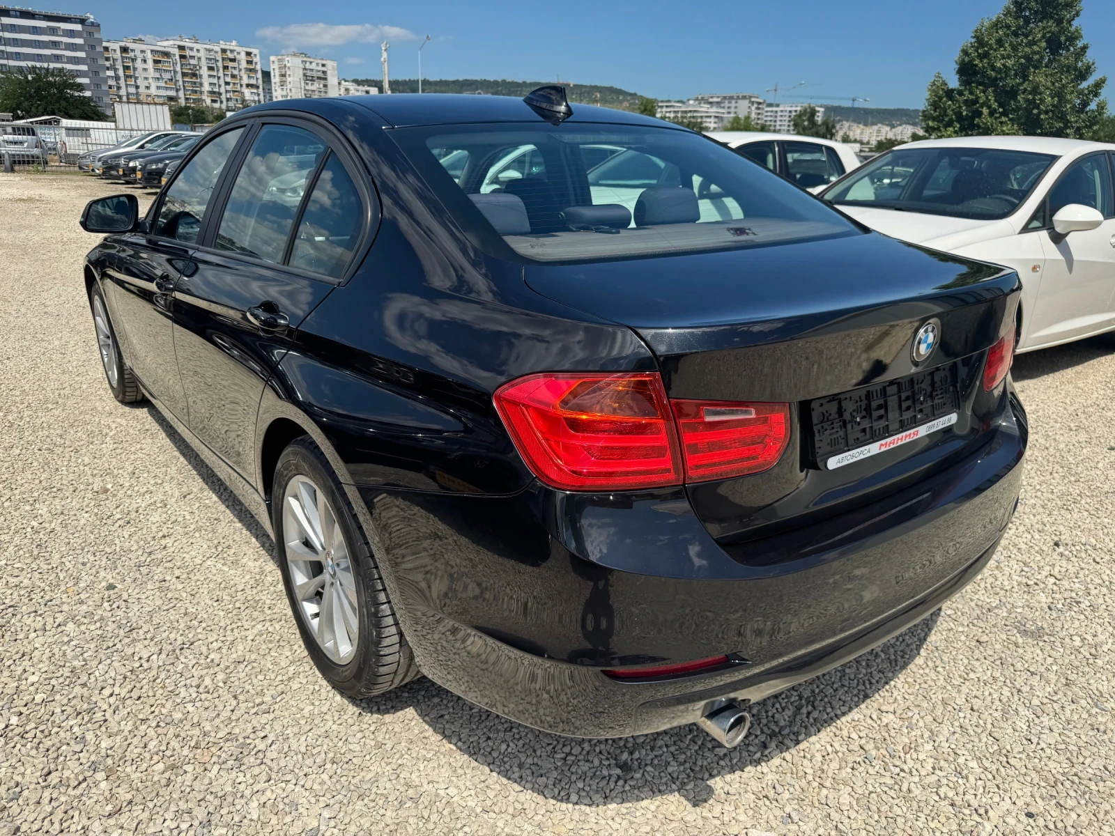 BMW 320 2.0d, снимка 5 - Автомобили и джипове - 55006428