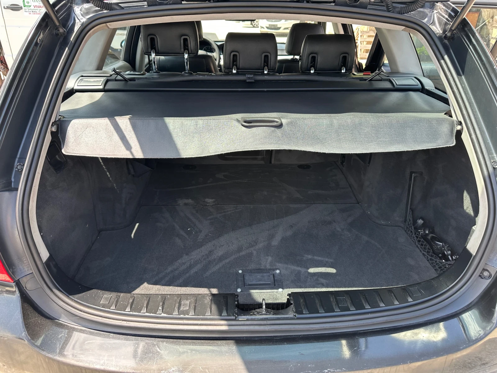 BMW 320 2.0d, снимка 17 - Автомобили и джипове - 55101444