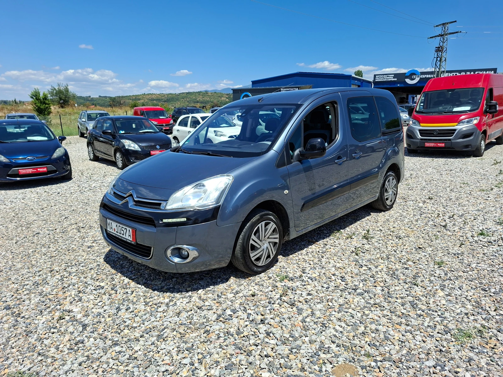 Citroen Berlingo 1.6HDI* AUTOMATIC* * 36м. х 185EUR.*  , снимка 2 - Автомобили и джипове - 55233645