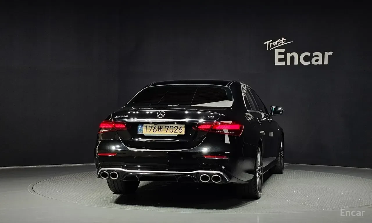 Mercedes-Benz E 53 AMG 4MATIC+ * BURMESTER* ДИСТРОНИК* ХЕДЪП* 360КАМЕРА* , снимка 4 - Автомобили и джипове - 55820427