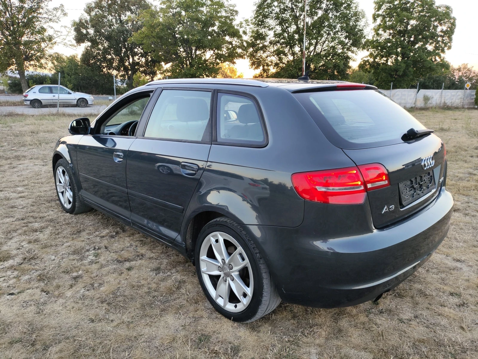Audi A3 1.6 105��. | Mobile.bg � ����������� 7