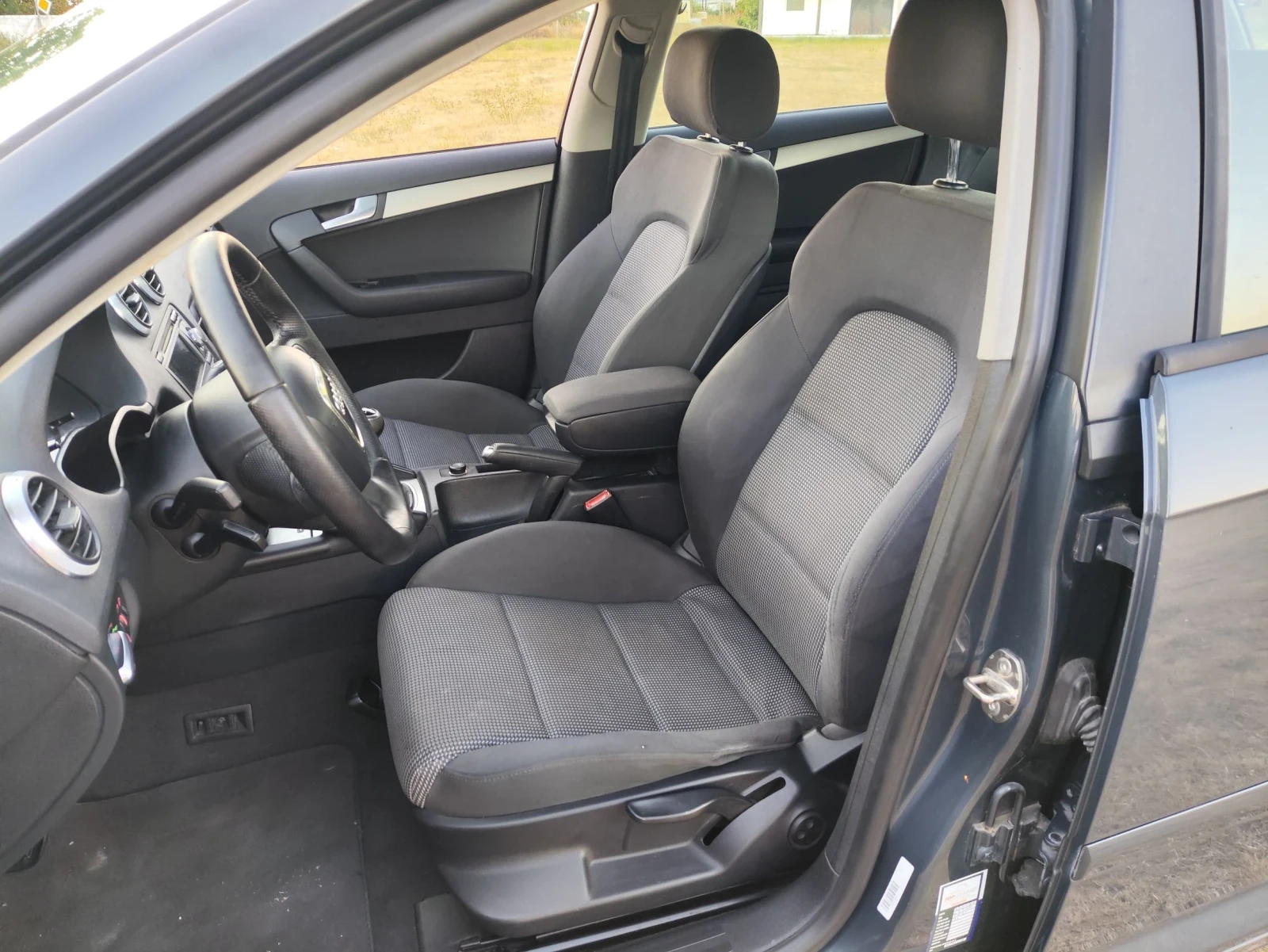 Audi A3 1.6 105��. | Mobile.bg � ����������� 11