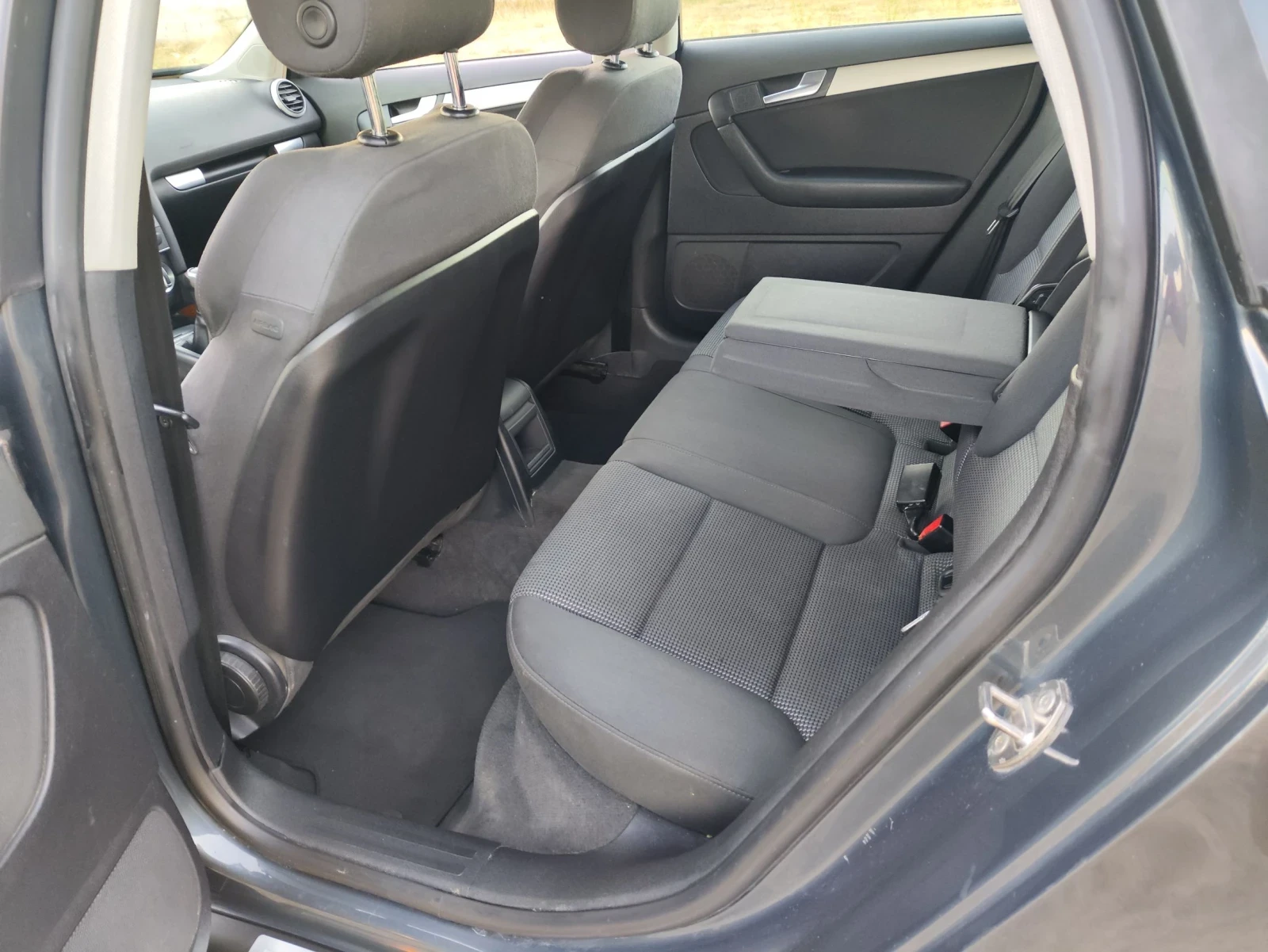 Audi A3 1.6 105��. | Mobile.bg � ����������� 12