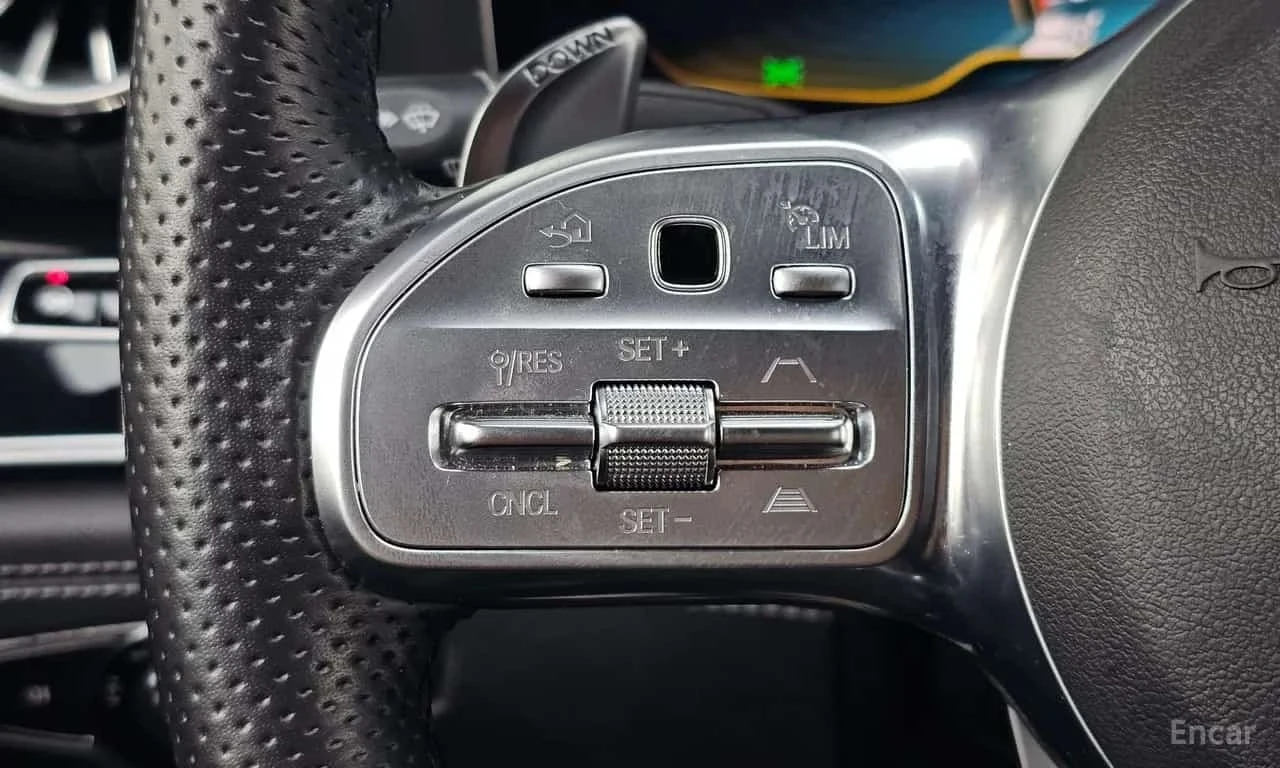 Mercedes-Benz AMG GT * ОБДУХВАНЕ* МАСАЖИ* ФИКСИРАНА ЦЕНА ДО БЪЛГАРИЯ* , снимка 14 - Автомобили и джипове - 56196819