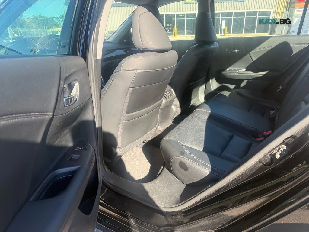 Honda Accord  * АвтоКредит * (ЦЕНА ДО БГ), снимка 11 - Автомобили и джипове - 56225471