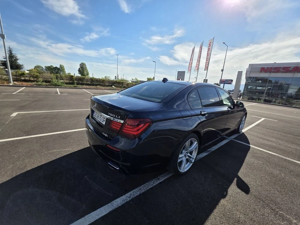 BMW 750 5.0  Benzin  2016г, снимка 5 - Автомобили и джипове - 56659878