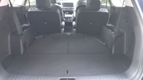 Kia Sorento 2.5T 4х4  11 000км, снимка 8