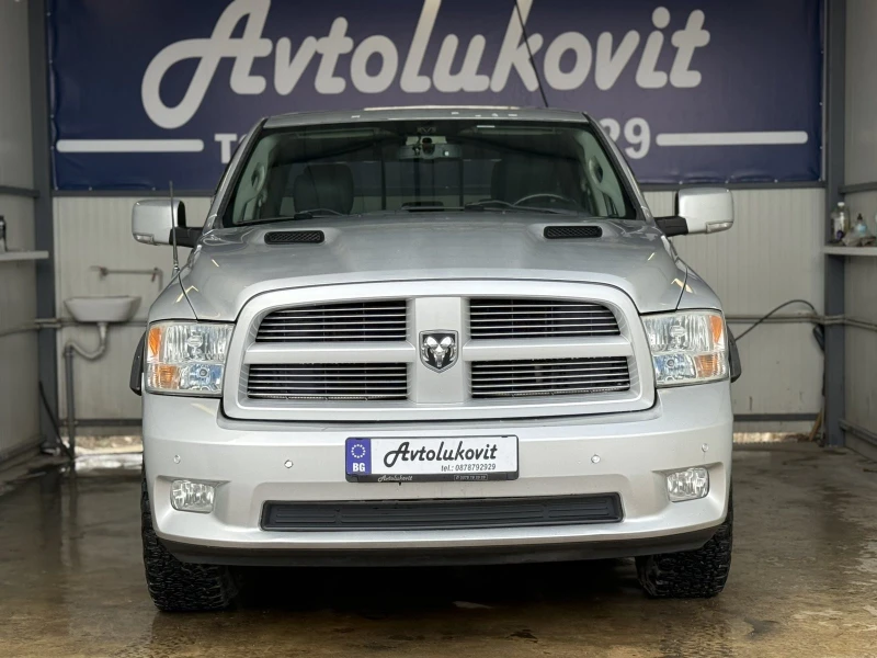 Dodge RAM 1500  5.7 HEMI V8, снимка 3 - Автомобили и джипове - 49494624