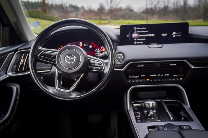 Mazda CX-60 Такуми плюс, снимка 15 - Автомобили и джипове - 53066474