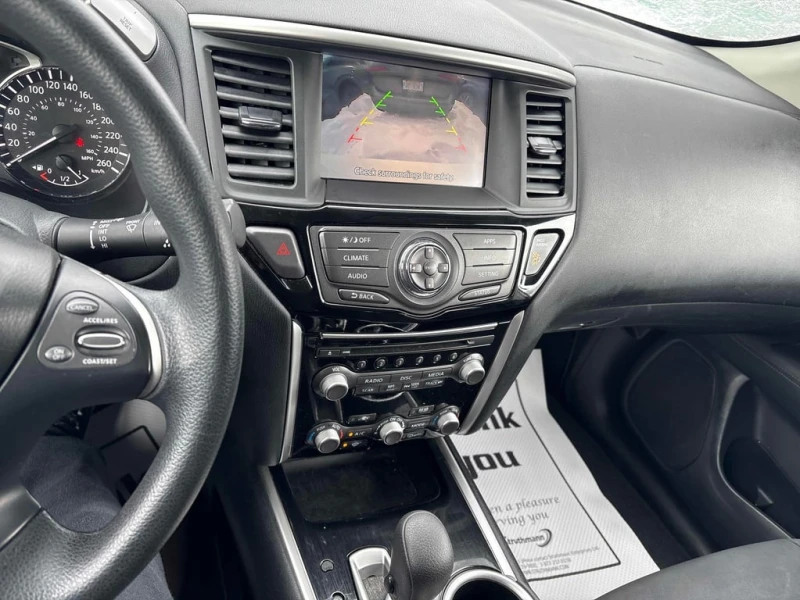 Nissan Pathfinder * 4WD 4dr * CARFAX * БЕЗ ПЪРВОНАЧАЛНА ВНОСКА, снимка 9 - Автомобили и джипове - 53459869