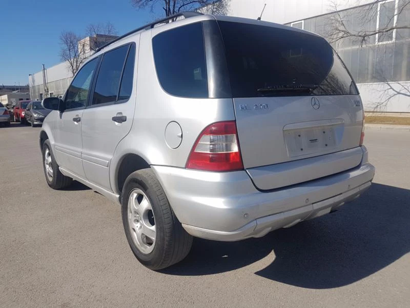 Mercedes-Benz ML 270 НА ЧАСТИ ML270 CDI FACELIFT XENON NAVI, снимка 4 - Автомобили и джипове - 47214830