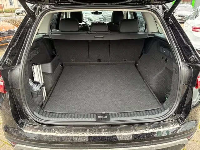 Skoda Kodiaq SELECTION/150HP/MATRIX/360/PANO/156z, снимка 5 - Автомобили и джипове - 53859688