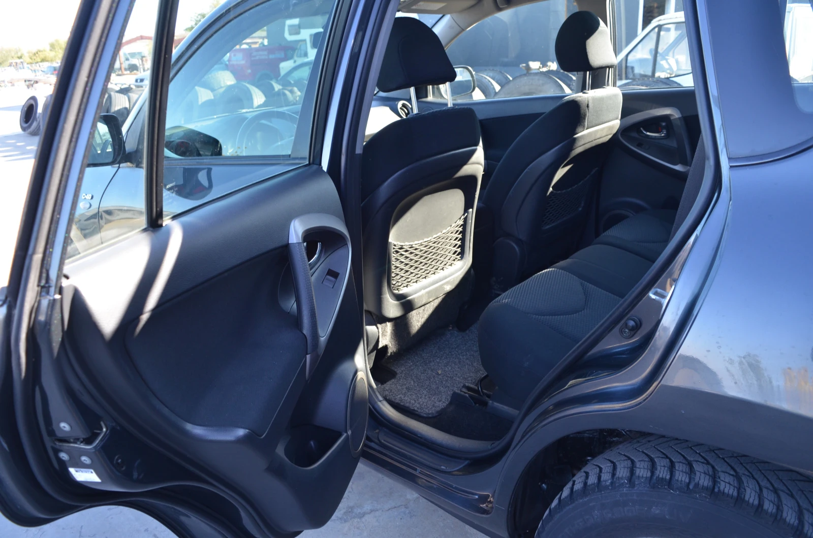 Toyota Rav4 2.2 D4D | Mobile.bg — изображение 7