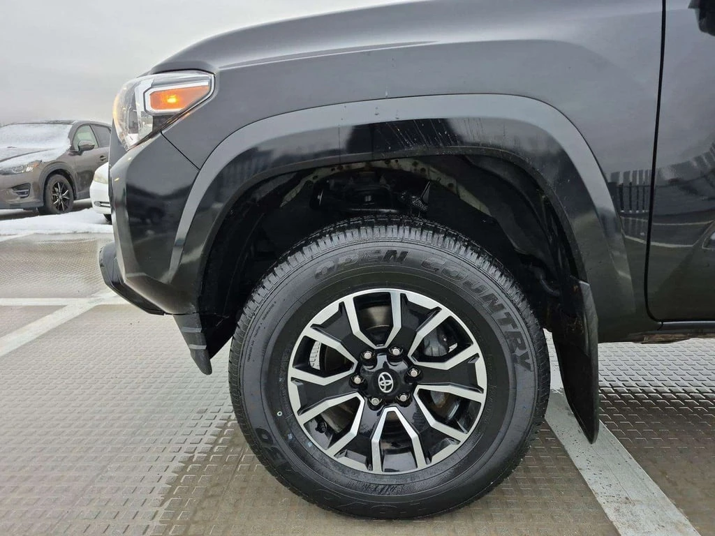 Toyota Tacoma * SR5 * CARFAX * БЕЗ ПЪРВОНАЧАЛНА ВНОСКА - изображение 10