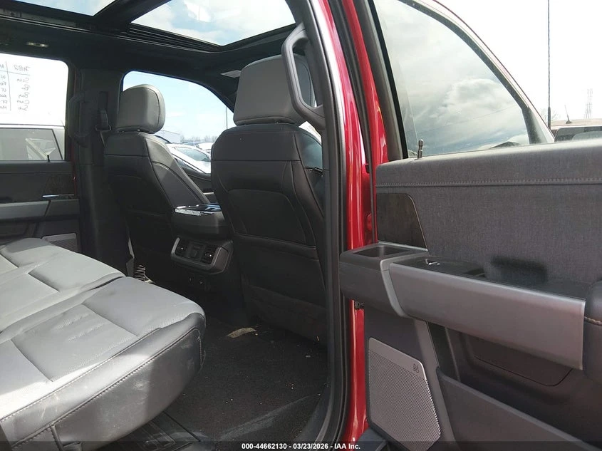 Ford F150 Lightning Pro 4WD SuperCrew, снимка 8 - Автомобили и джипове - 54210348