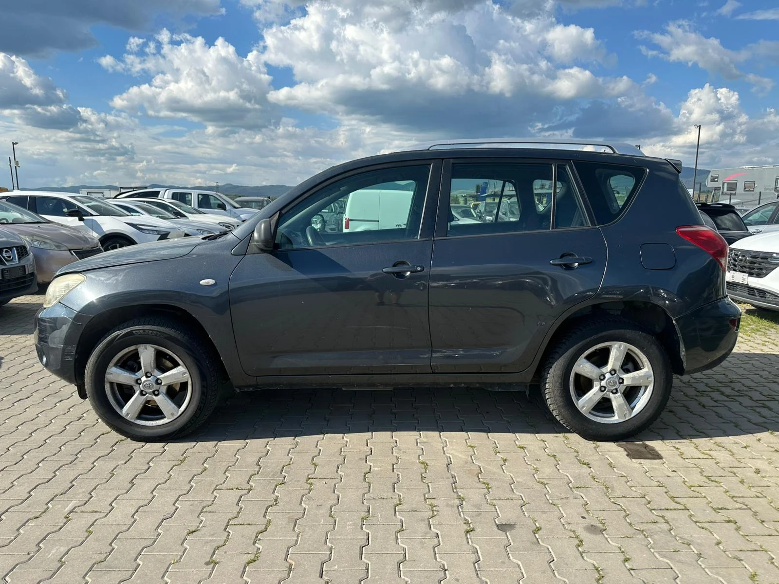 Toyota Rav4 / 2.2D / 136HP / ЗА ДЮЗА /, снимка 2 - Автомобили и джипове - 54643479