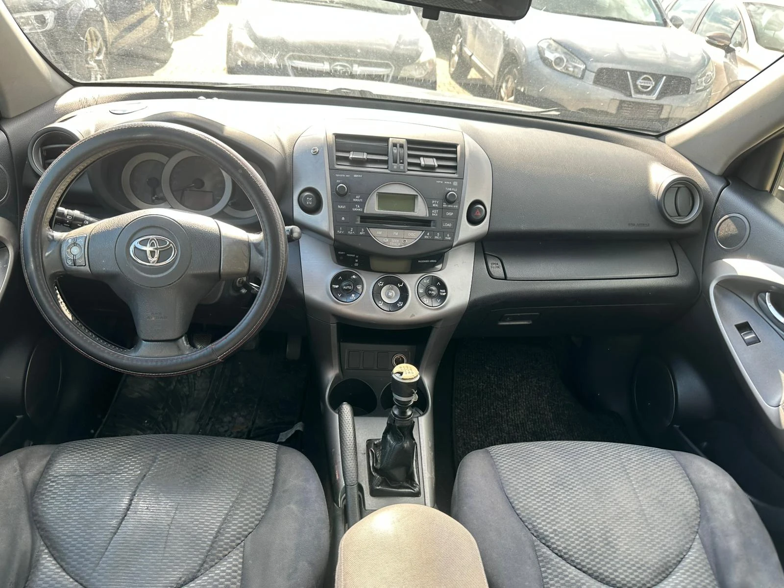 Toyota Rav4 / 2.2D / 136HP / ЗА ДЮЗА /, снимка 13 - Автомобили и джипове - 54643479
