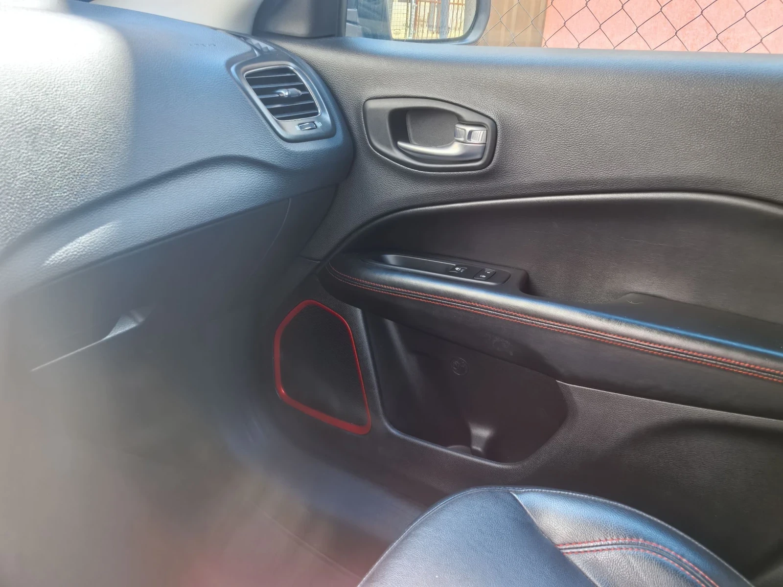 Jeep Compass TRAILHAWK, снимка 13 - Автомобили и джипове - 55163459
