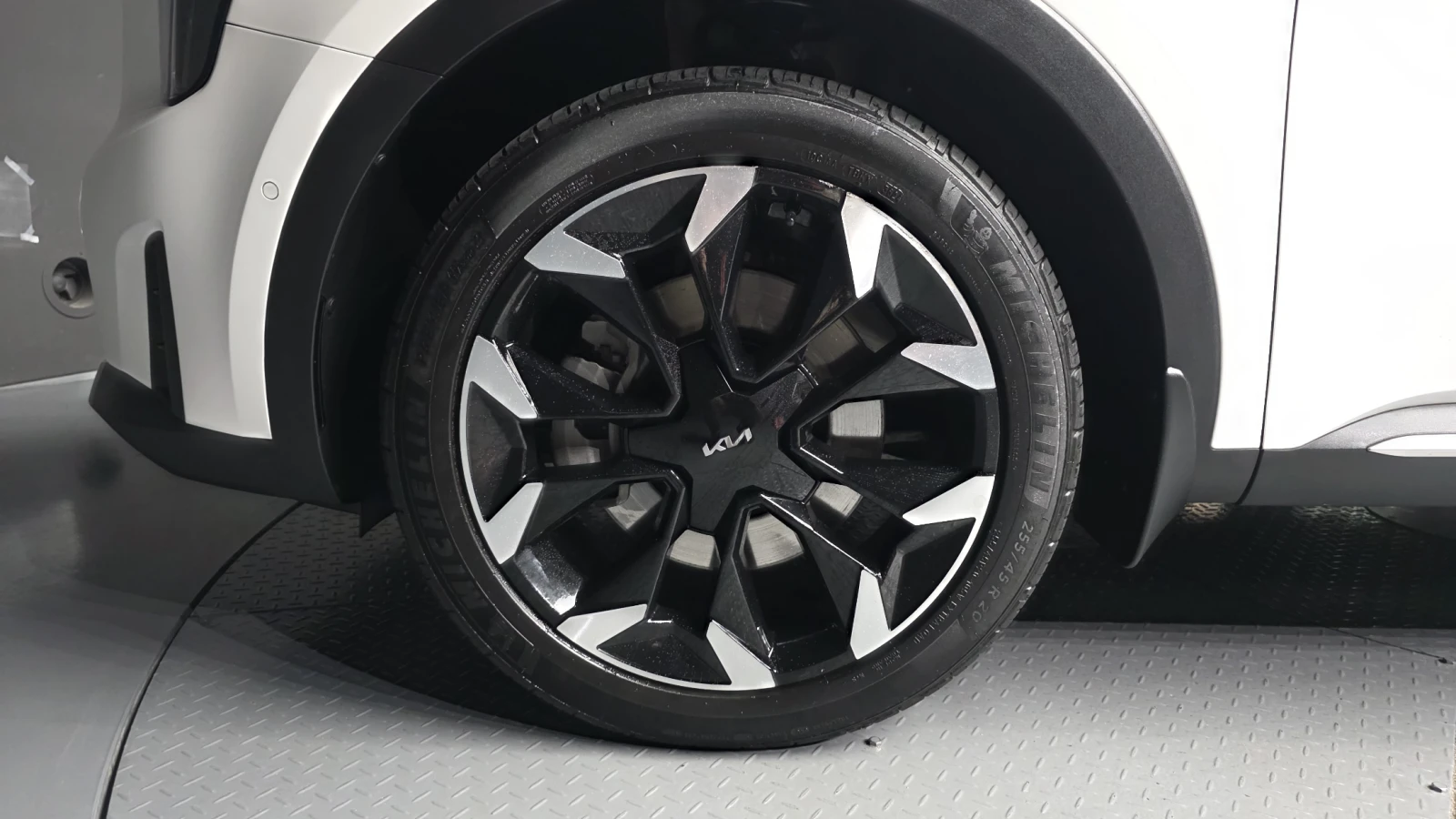 Kia Sorento Gasoline 2.5T 2WD autogeorge.com, снимка 8 - Автомобили и джипове - 55713551