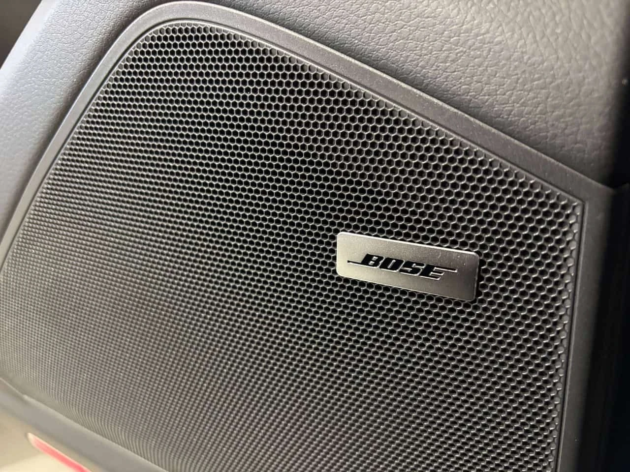 Porsche Cayenne COUPE| AWD| NAV| BOSE| PASSENGER DISPLAY| AMBIENT, снимка 13 - Автомобили и джипове - 56238370