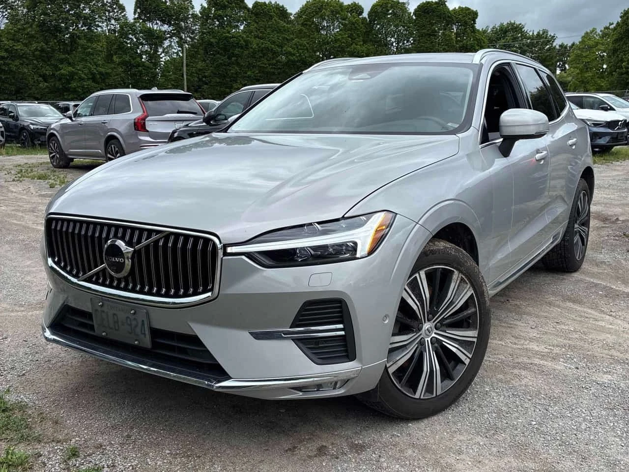 Volvo XC60 * Plus Bright Theme * CARFAX * 