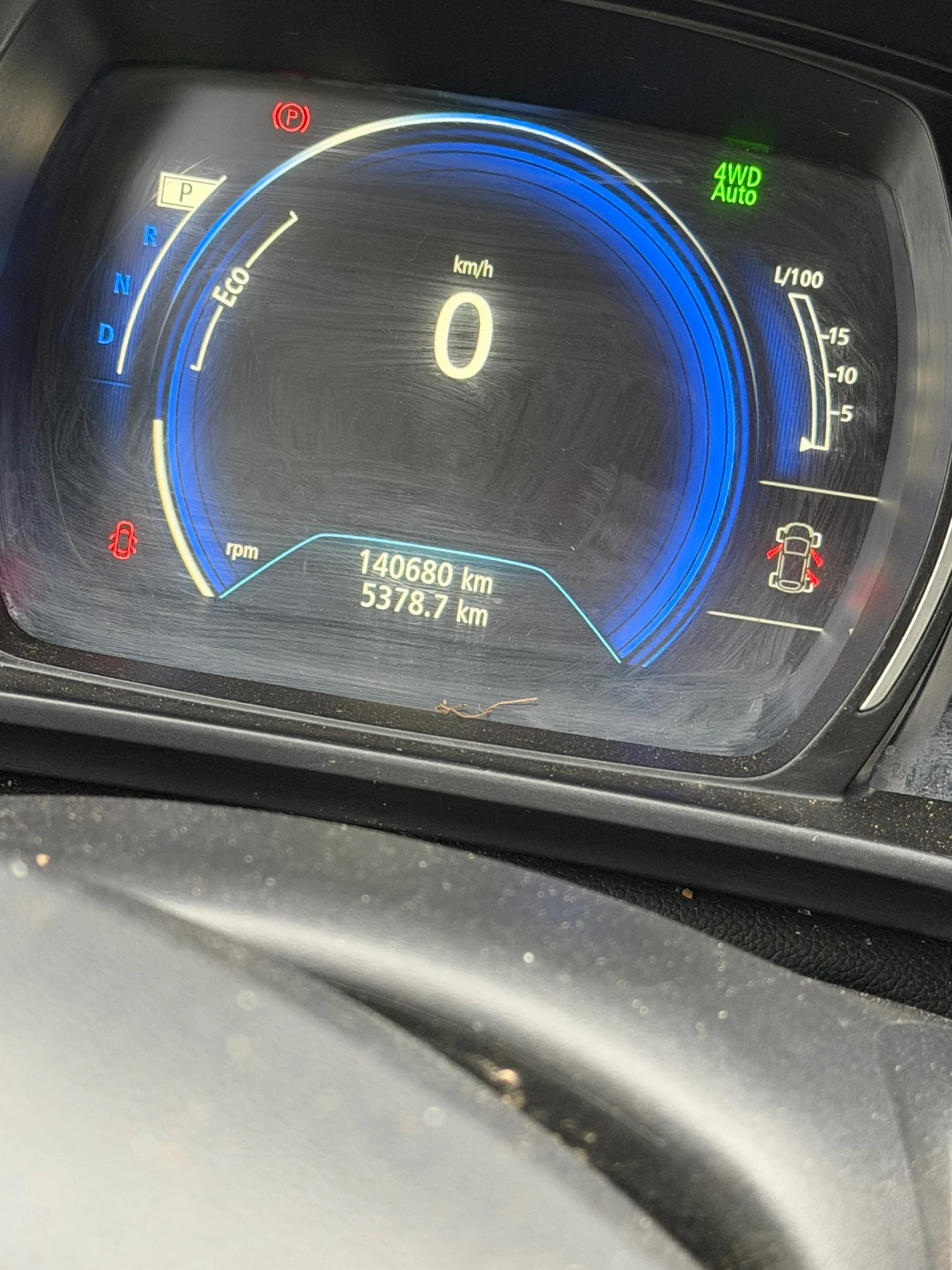 Renault Koleos Initiale Paris 2.0 177 4x4, снимка 12 - Автомобили и джипове - 56741135