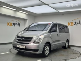 Hyundai H1 11+ 1 CVX Deluxe, снимка 1