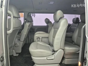 Hyundai H1 11+ 1 CVX Deluxe, снимка 12