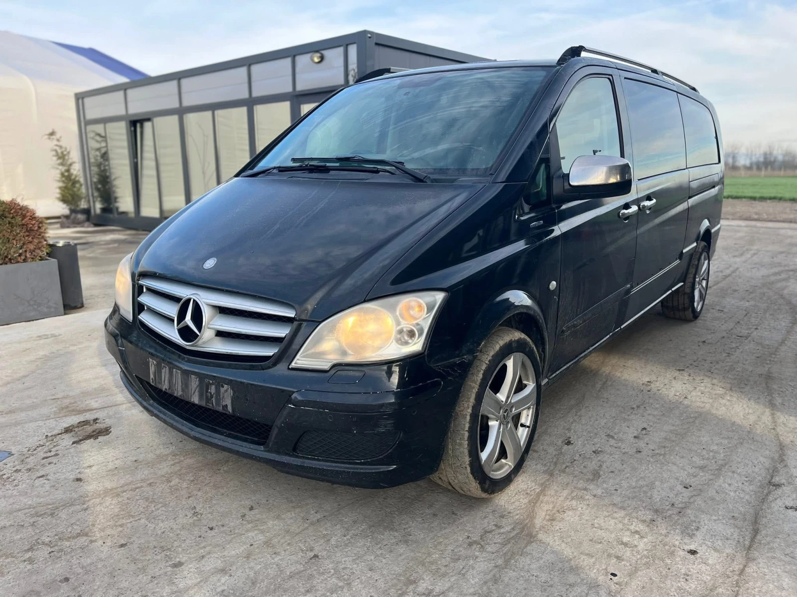 Mercedes-Benz Viano 646 - изображение 2