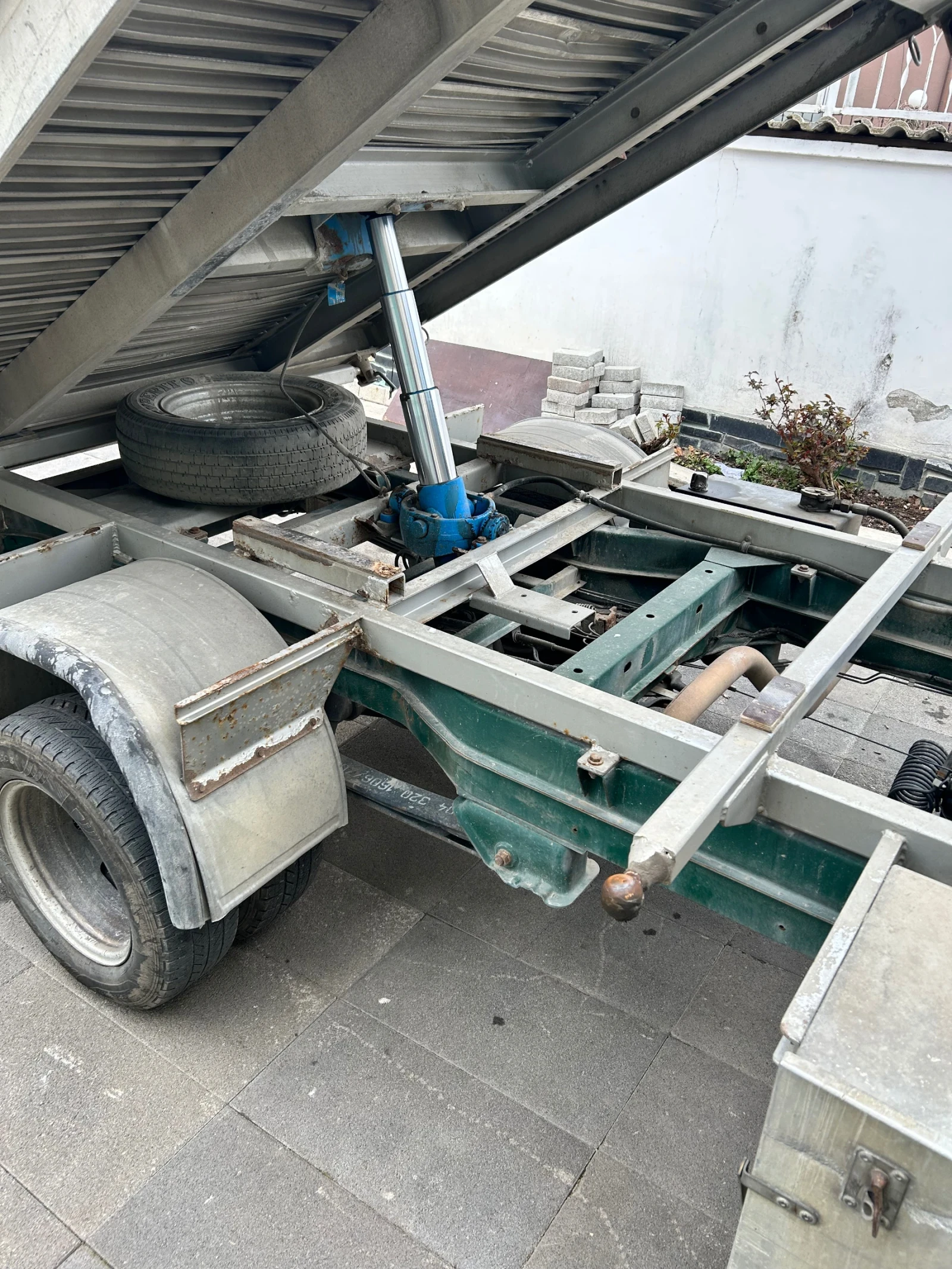 Mercedes-Benz Sprinter 411, снимка 6 - Бусове и автобуси - 54110239