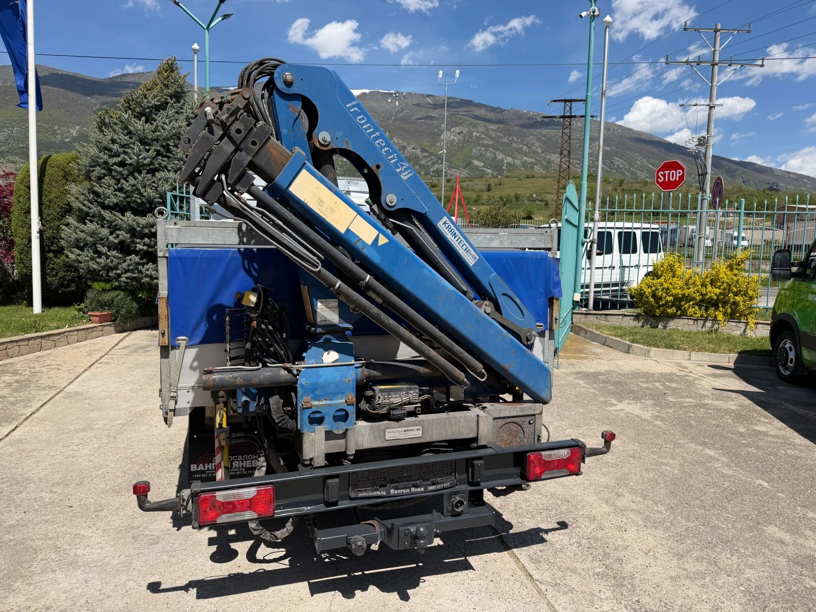 Iveco Daily 3.0HPI* 35C18 + Кран Irontech 40, снимка 9 - Бусове и автобуси - 54341583