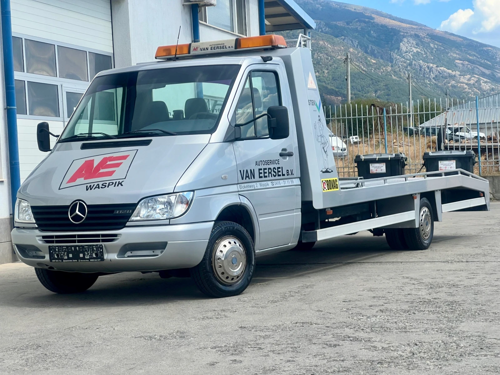 Mercedes-Benz Sprinter 412 До 3.5т - Б категория / Климатик / 5.50м , снимка 3 - Бусове и автобуси - 55940728