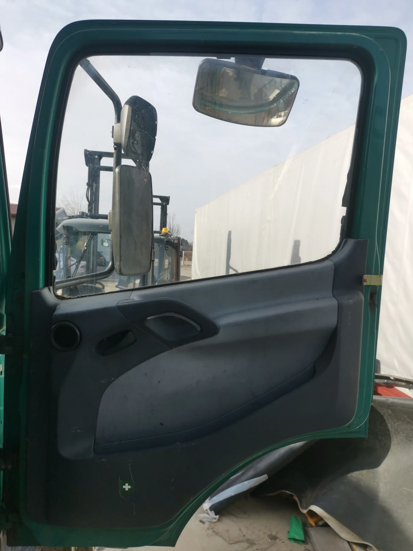 �����, ������  | Mobile.bg � ����������� 8
