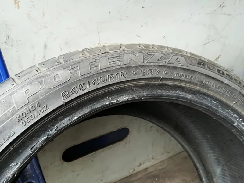 Гуми Летни 245/40R18, снимка 4 - Гуми и джанти - 20890754