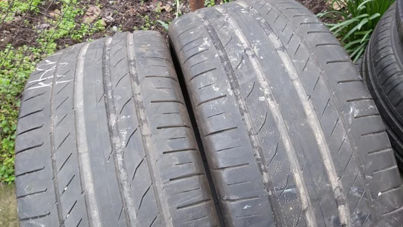 Гуми Летни 245/45R19, снимка 2 - Гуми и джанти - 27534060