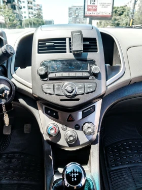 Chevrolet Aveo 1.6, снимка 16