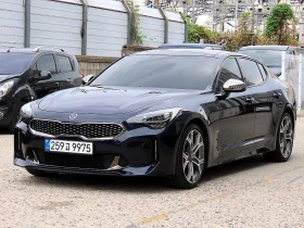 Kia Stinger 3.3* TURBO* ПОДГРЕВ* ОБДУХВАНЕ* КАМЕРА* КЕЙЛЕС* , снимка 3