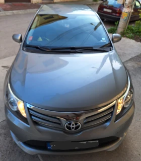 Обява за продажба на Toyota Avensis 2.0 D4D ~17 500 лв. - изображение 6