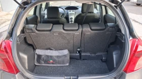 Toyota Yaris 1.3 VVT - I, снимка 12