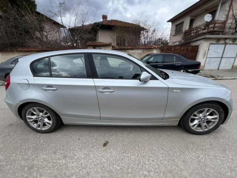 BMW 116 I, снимка 3 - Автомобили и джипове - 49548437