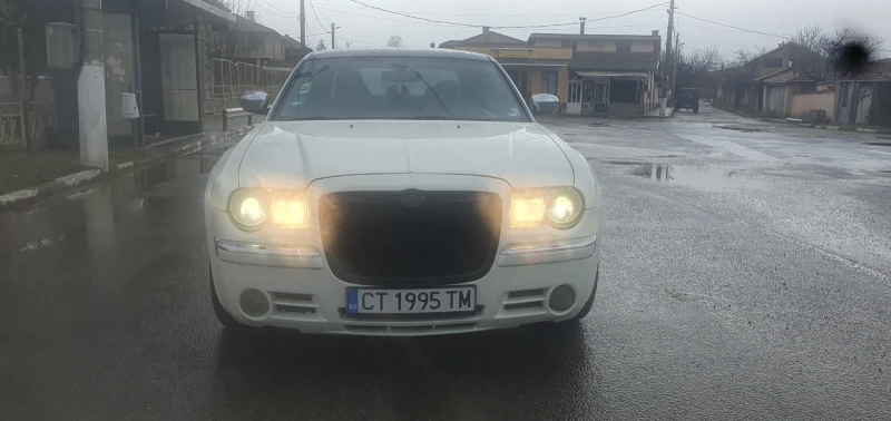 Chrysler 300c 3000, снимка 12 - Автомобили и джипове - 48455817