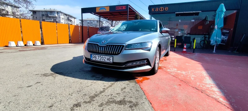 Skoda Superb, снимка 1 - Автомобили и джипове - 49236217