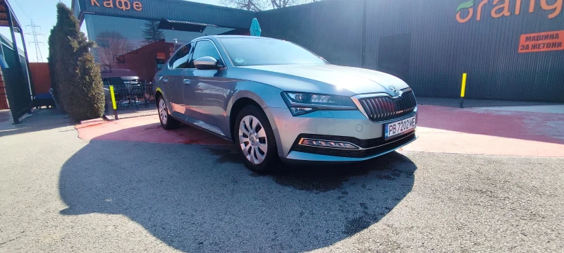 Skoda Superb, снимка 2 - Автомобили и джипове - 49236217