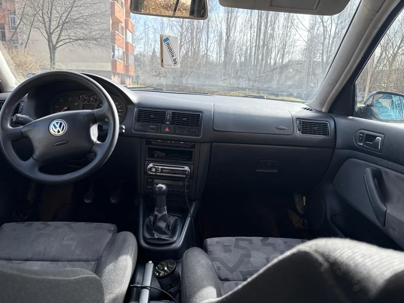 VW Golf, снимка 9 - Автомобили и джипове - 49506410