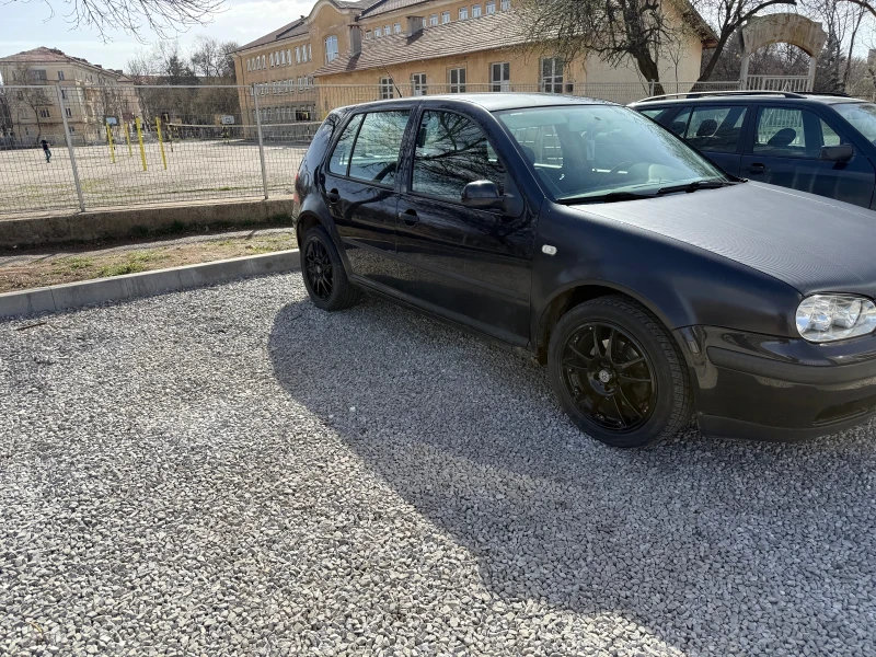 VW Golf, снимка 7 - Автомобили и джипове - 49506410