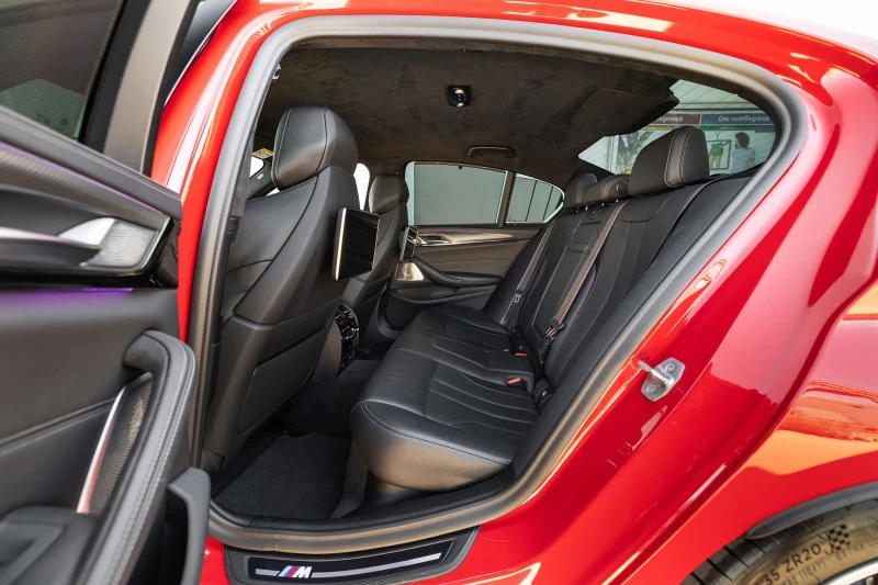 BMW M5 Competition , снимка 8 - Автомобили и джипове - 52207204