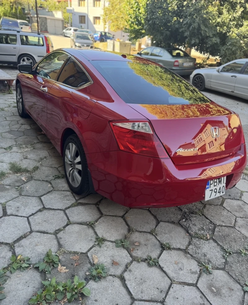Honda Accord, снимка 11 - Автомобили и джипове - 52359918
