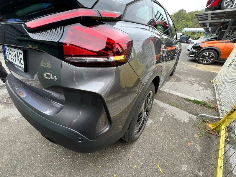 Citroen C4 1.2 Puretech, снимка 4 - Автомобили и джипове - 51881440