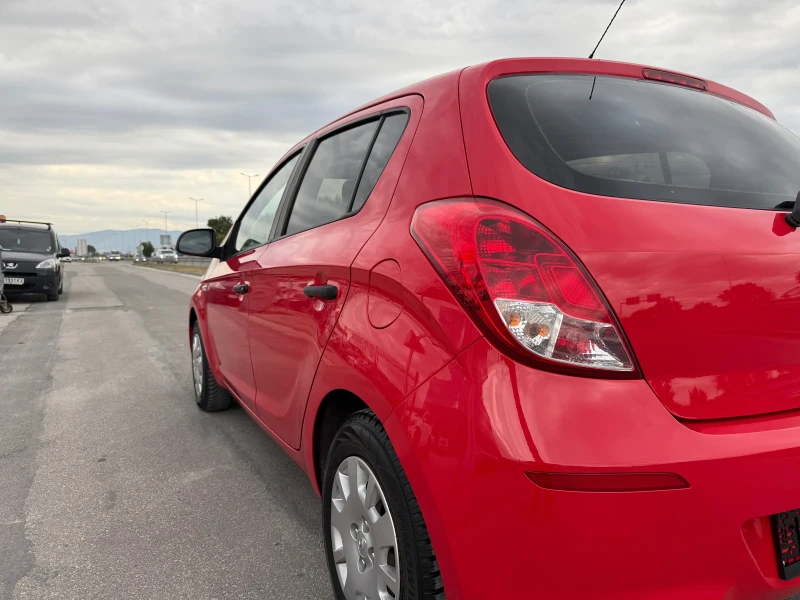 Hyundai I20 1.4I* EURO5B* НОВ ВНОС* БЕЗУПРЕЧЕН* НОВИ ГУМИ* , снимка 8 - Автомобили и джипове - 51912445
