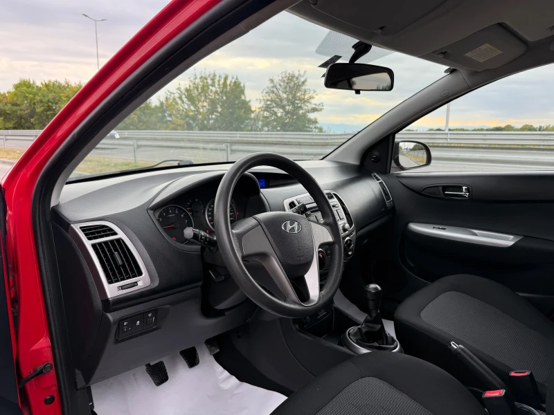 Hyundai I20 1.4I* EURO5B* НОВ ВНОС* БЕЗУПРЕЧЕН* НОВИ ГУМИ* , снимка 9 - Автомобили и джипове - 51912445